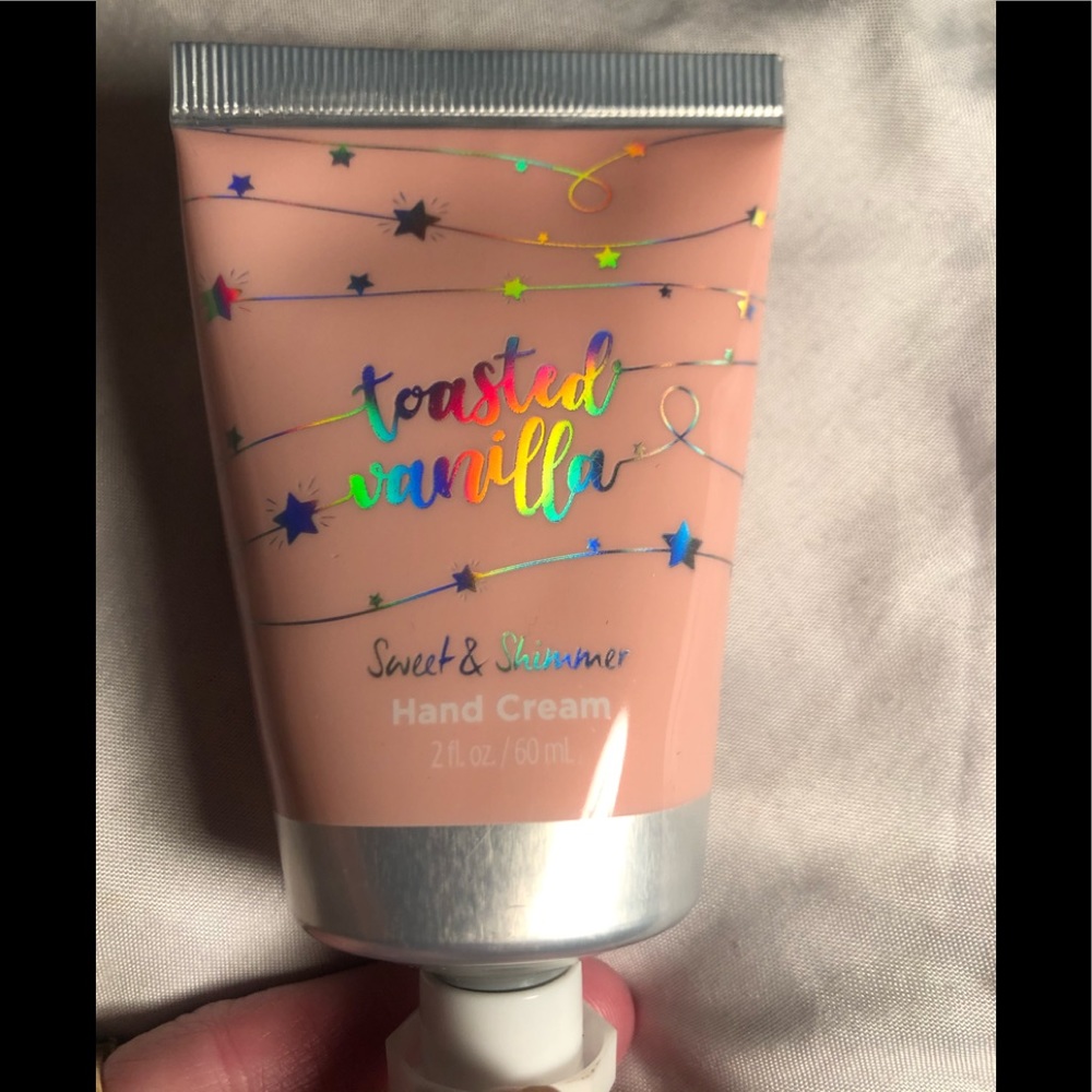 Sephora’s Vanilla Moisturizing Hand cream 💖